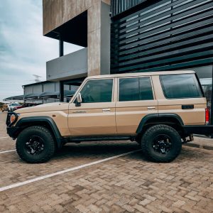 Land Cruiser 76 Rock Sliders